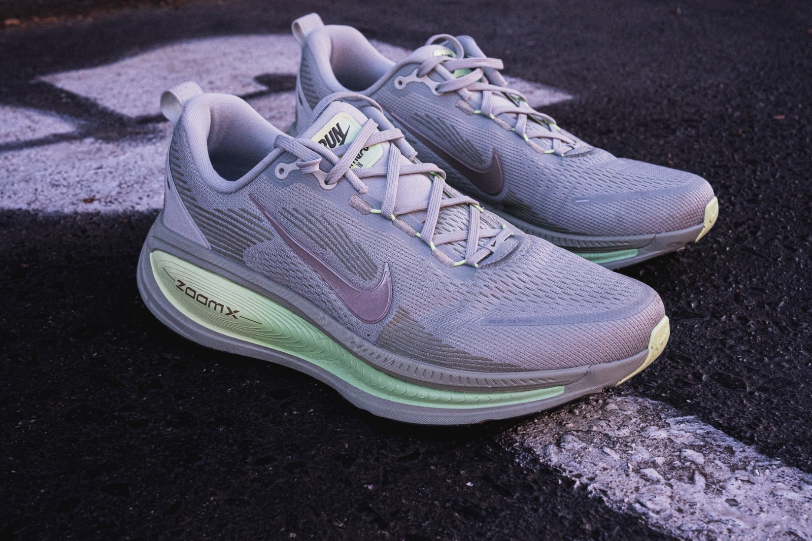 nike vomero 18 
