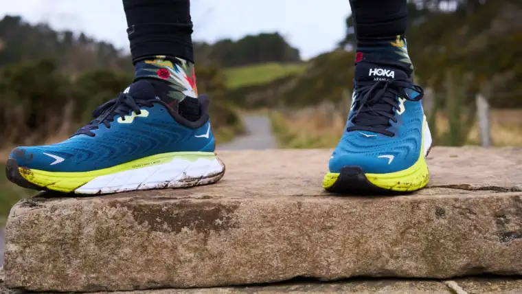 hoka arahi 6